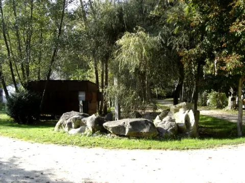 Camping - Courdimanche sur Essonne - Ile de France - L'Etang de Belesbat