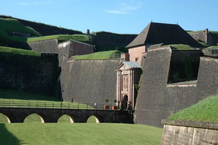 Camping - Belfort - Franche-Comté - L'Etang des Forges