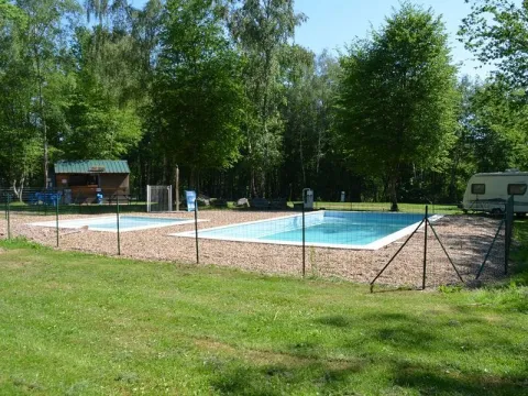 Camping - Crux-la-Ville - Bourgogne - L'Etang du Merle
