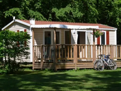 Camping - Crux-la-Ville - Bourgogne - L'Etang du Merle