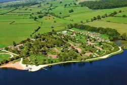 Camping - Arnay-le-Duc - Bourgogne - L'Etang Fouché
