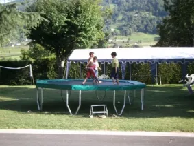 Camping - Arras-en-Lavedan - Midi-Pyrénées - L'Idéal