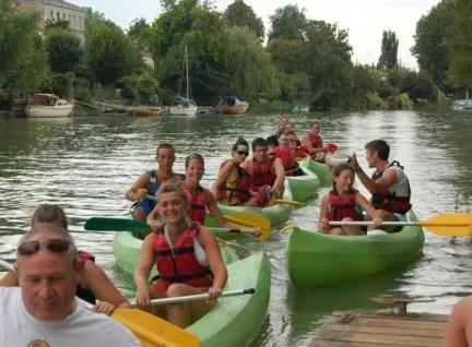Camping - Le Mung - Poitou-Charentes - l'Ile aux Loisirs