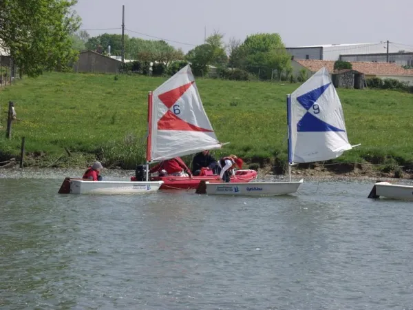 Camping - Le Mung - Poitou-Charentes - l'Ile aux Loisirs