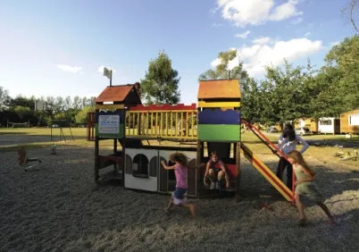Camping - Mirande - Midi-Pyrénées - l'Ile du Pont