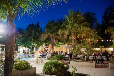 Camping - Vendres - Languedoc-Roussillon - Lodges Méditerranée