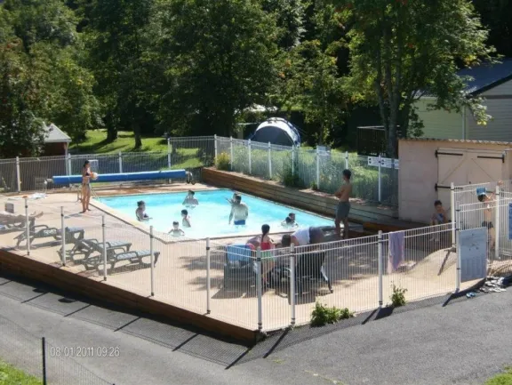 Camping - Saint-Pierre-Colamine - Auvergne - L'Ombrage
