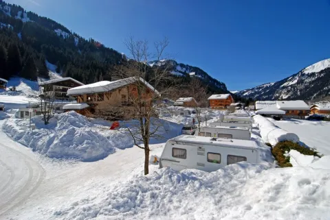 Camping - Châtel - Rhône-Alpes - L’Oustalet