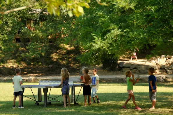 Camping - Rochegude - Languedoc-Roussillon - L'Universal