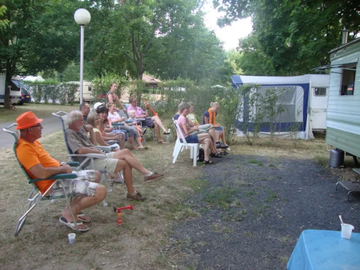 Camping - Massiac - Auvergne - l’Alagnon
