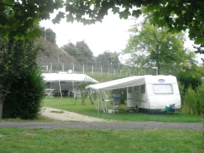 Camping - Massiac - Auvergne - l’Alagnon