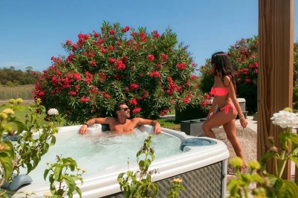 Camping - Ghisonaccia - Corse - Marina d'Erba Rossa
