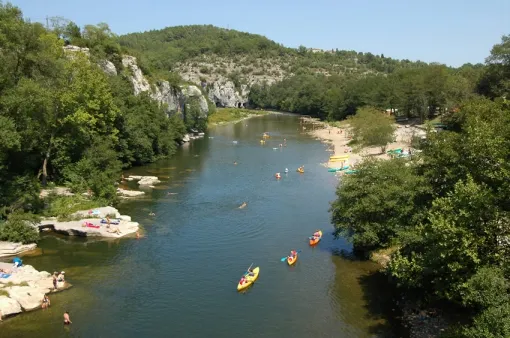 Camping - Berrias et Casteljau - Rhône-Alpes - Mazet Plage