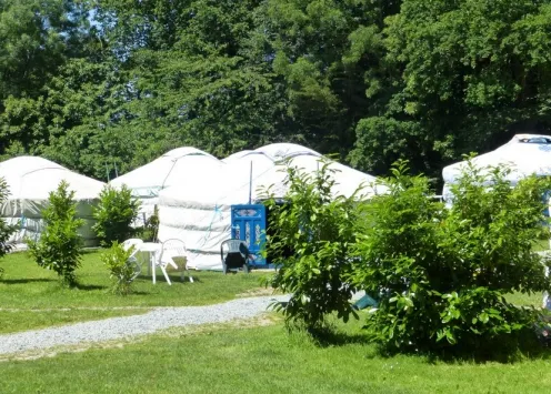 Camping - Plouénan - Bretagne - Mer et Yourtes