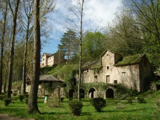 Camping - Sainte-Énimie - Languedoc-Roussillon - Nature et Rivière