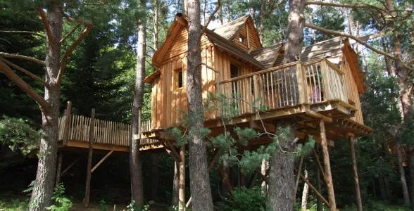 Camping - Champdray - Lorraine - Nids des Vosges