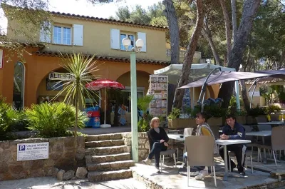 Camping - Hyères - Provence-Alpes-Côte d'Azur - Olbia