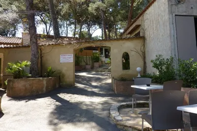 Camping - Hyères - Provence-Alpes-Côte d'Azur - Olbia