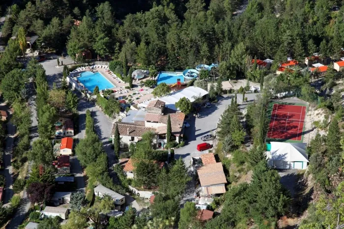 Camping Origan - Domaine Naturiste - Puget-Théniers