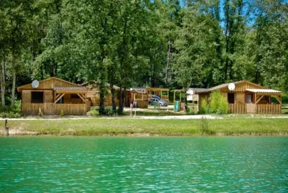 Camping - Douville - Aquitaine - Orpheo Negro
