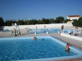 Camping - Pont-l'Abbé-d'Arnoult - Poitou-Charentes - Parc de la Garenne