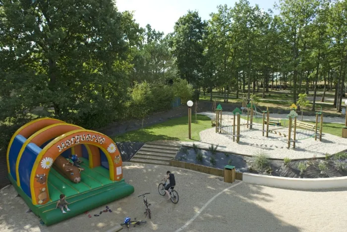 Camping - Mesland - Grand Centre - Parc du Val de Loire