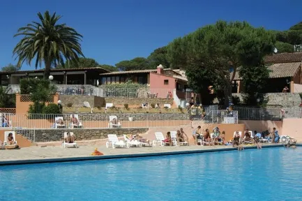 Camping - Gassin - Provence-Alpes-Côte d'Azur - Parc Montana