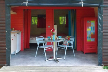 Camping - Milhac-de-Nontron - Aquitaine - Parenthèses imaginaires