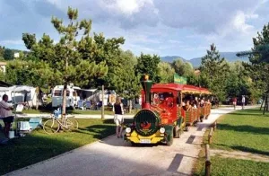 Camping - Sarnonico - Trentin-Haut-Adige - Park Baita Dolomiti