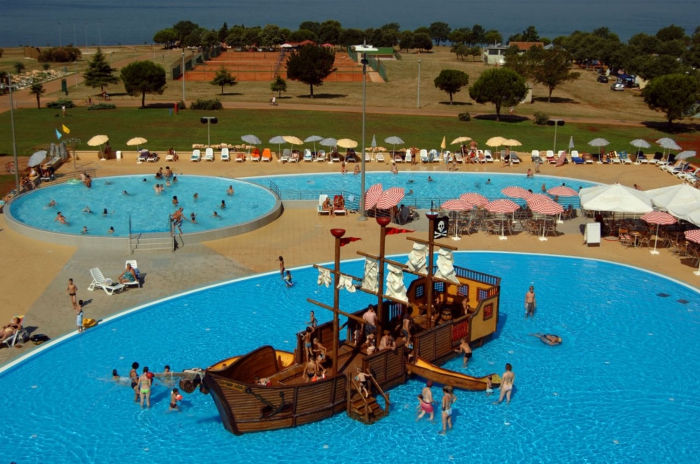 Camping Croatie bord de mer - Vos vacances en mobil home ...
