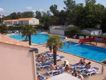 Camping - Landevieille - Pays de Loire - Pong
