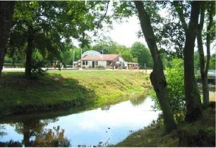 Camping - Épinac - Bourgogne - Pont Vert