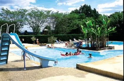 Camping - Allès-sur-Dordogne - Aquitaine - Port de Limeuil