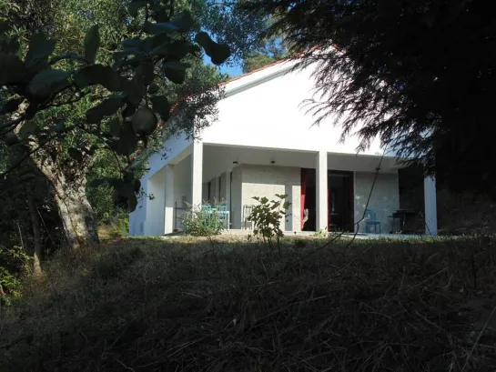 Camping - Gouveia - Centro - Quinta das Cegonhas