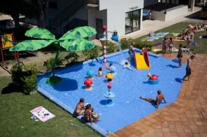 Camping - Sant Pere Pescador - Costa Brava - Riu