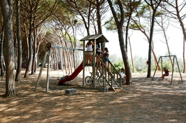 Camping - Tarquinia - Latium - Riviera degli Etruschi