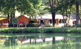 Camping - Saint-Félix-de-Reillac-et-Mortemart - Aquitaine - Roc de Lavandre
