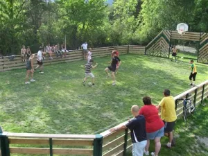 Camping - Guillestre - Provence-Alpes-Côte d'Azur - Saint James les Pins