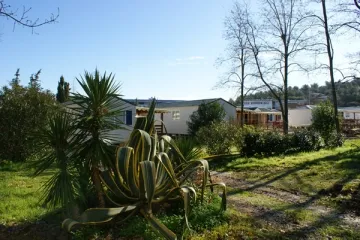 Camping - Six Fours les Plages - Provence-Alpes-Côte d'Azur - Saint Jean