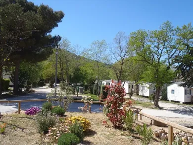 Camping - Six Fours les Plages - Provence-Alpes-Côte d'Azur - Saint Jean