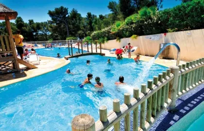 Camping - La Croix-Valmer - Provence-Alpes-Côte d'Azur - Sélection Camping