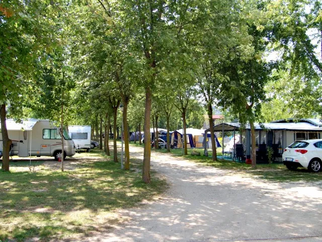 Camping - Moniga del Garda - Lombardie - Trevisago