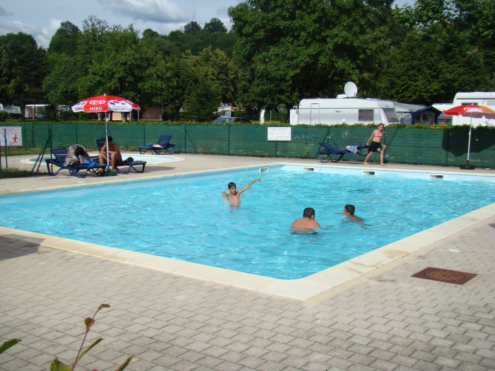 Camping Vallée de l'Ain - Poncin