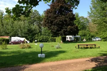 Camping - Pouilly-en-Auxois - Bourgogne - Vert Auxois