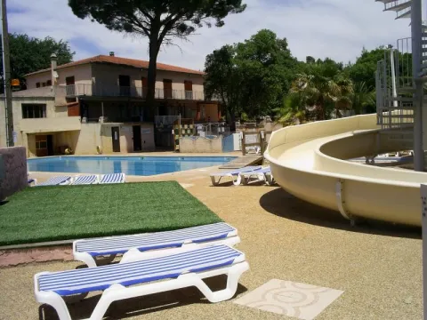 Camping - Hyères - Provence-Alpes-Côte d'Azur - Vert Gapeau