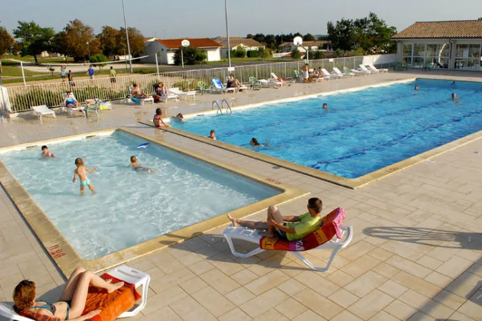 Camping - Fouras - Poitou-Charentes - Village Vacances Fouras