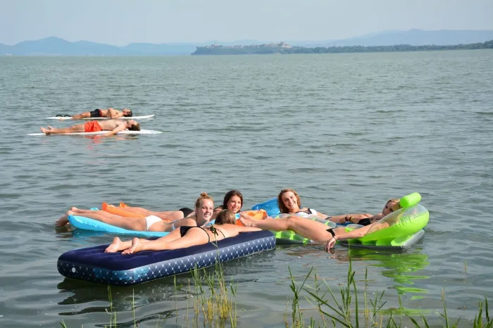 Camping - Castiglione del Lago - Ombrie - Village Badiaccia