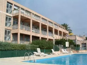 Camping - Fréjus - Provence-Alpes-Côte d'Azur - Village Club Le Kangourou