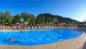 Camping - Fondotoce di Verbania - Piémont - Résidence Il Borgo delle Arti