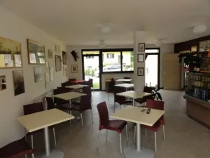 Camping - Fondotoce di Verbania - Piémont - Résidence Il Borgo delle Arti